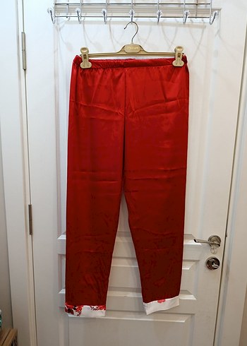 Kırmızı Çiçekli Midi Kadın Sabahlık - Görsel 7