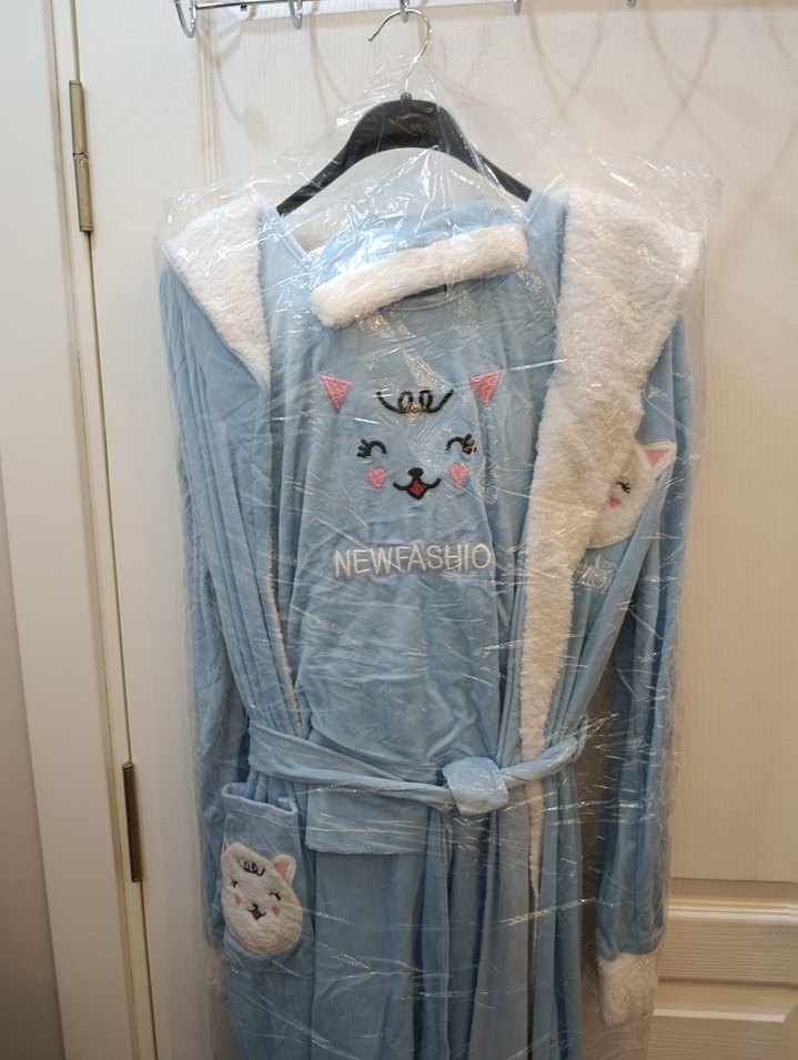 Nakışlı Uzun Mavi Kadın Sabahlık - Görsel 2