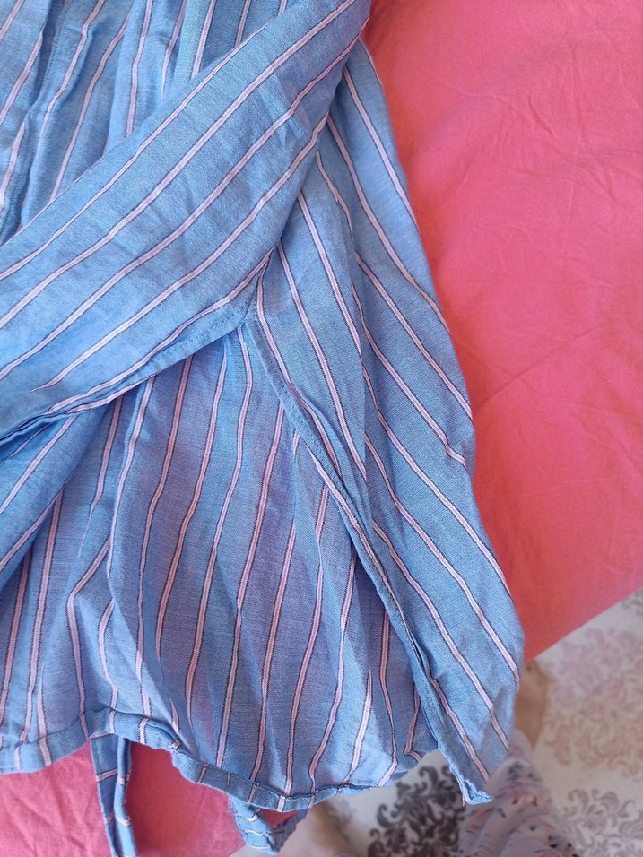 Mavi V Yaka Salaş efil efil elbise - Görsel 3