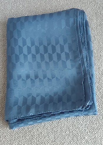 Kadın Mavi Piliseli Saten Şal - Görsel 3