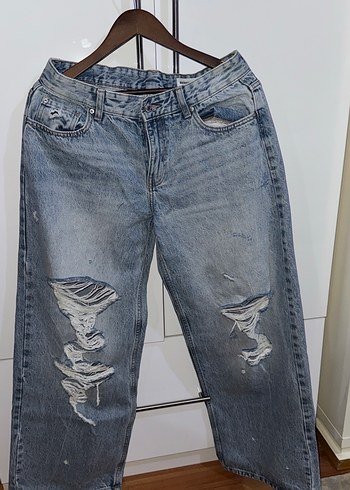 Bershka Acik Mavi Yirtik Wide Leg Rahat Kesim Jean