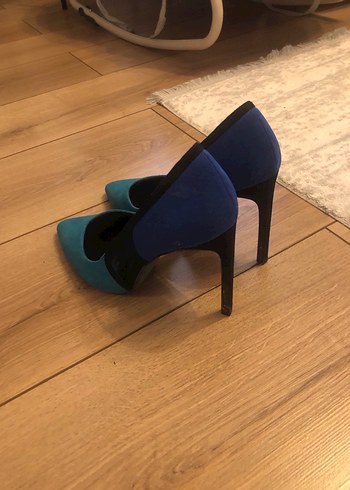 Mavi Süet Stiletto Topuklu Kadın Ayakkabı - Görsel 2