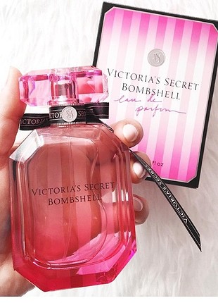 Victorias secret bombshell