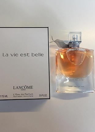 Lancome la vie est belle