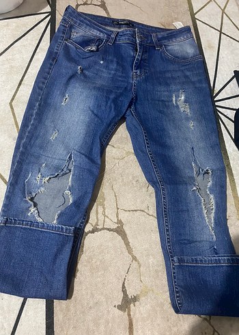 Trendyol & Milla Mavi Yikamali Rahat Kesim Jean
