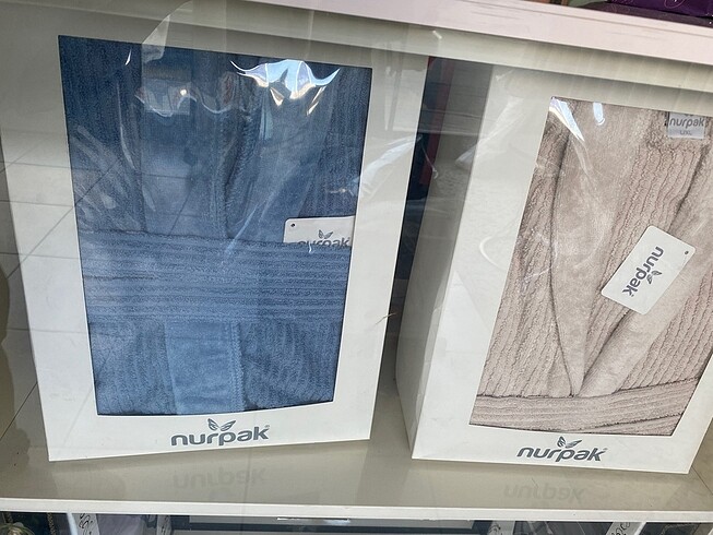 Diğer Nurpak Kapüşonlu Erkek Bornozu