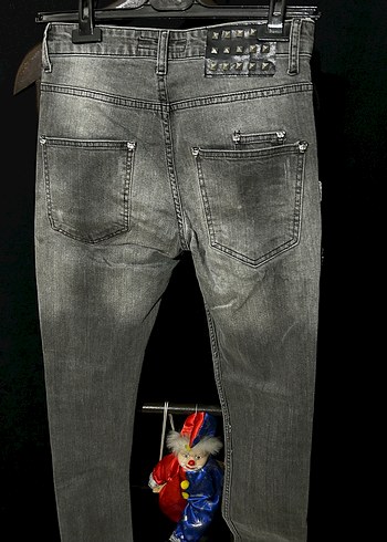 Gri Regular Fit Nakışlı Erkek Kot Pantolon - Görsel 5