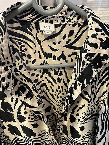 s Beden siyah Renk River island elbise