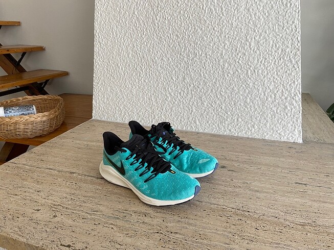 Nike Nike Air Zoom Vomero 14 (Hyper Jade) Koşu Ayakkabısı