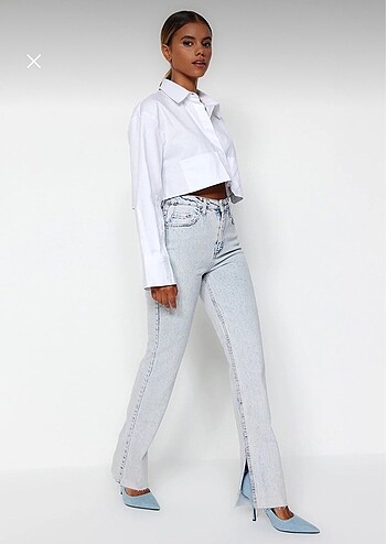 Mavi Yırtmaçlı Yüksek Bel Flare Jeans