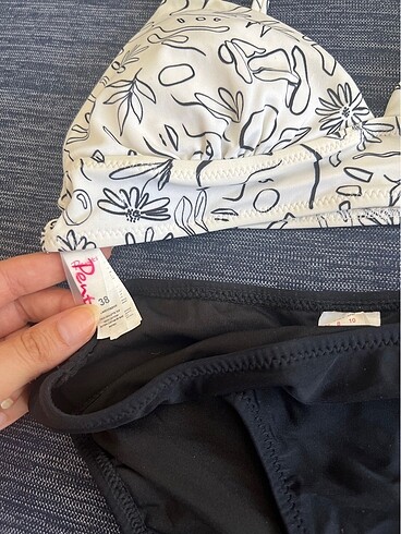 38 Beden Penti Beyaz Bikini