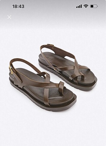 Zara Zara Hakiki Deri Sandalet