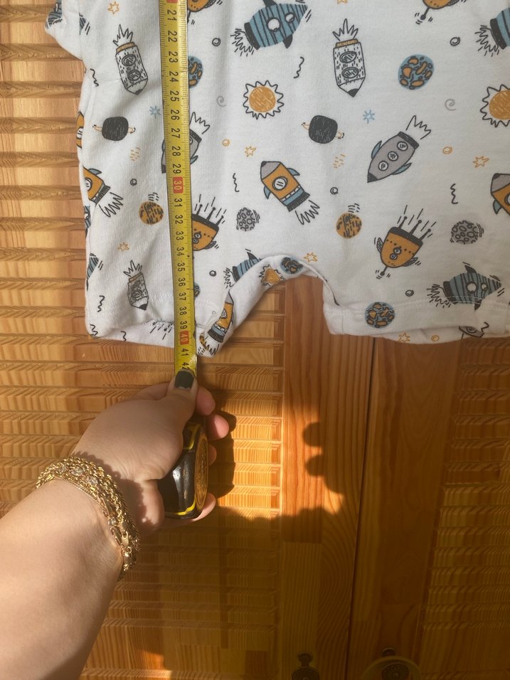 Erkek Çocuk Desenli Askılı Tulum - Görsel 2