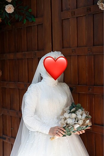 Lova gelinlik ipek model