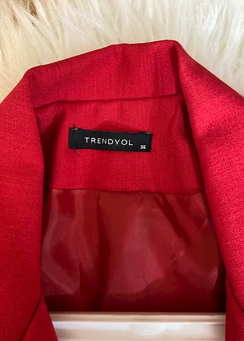 Kırmızı Düğmeli Blazer Ceket - Görsel 3