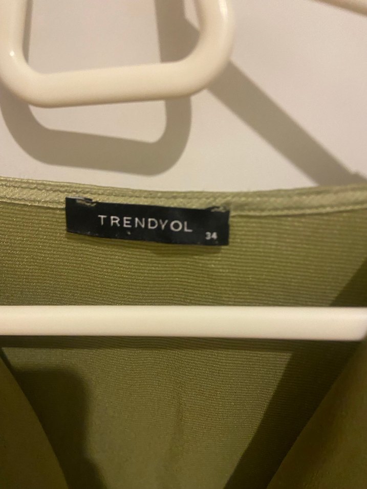 Drapeli V Yaka Body - Görsel 2