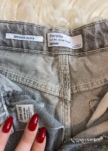 Gri Yırtık Bershka Mom Jean - Görsel 3