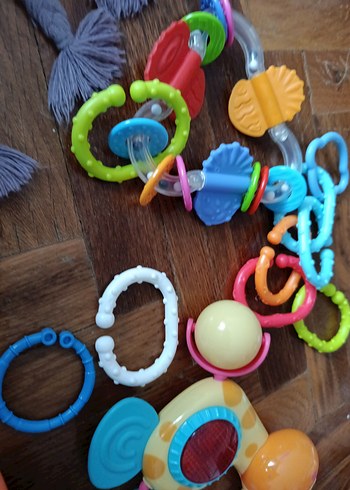 Renkli Diş Kaşıyıcı ve Çıngırak Seti - Görsel 5