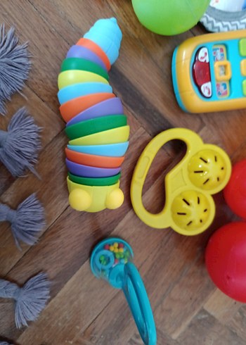 Renkli Diş Kaşıyıcı ve Çıngırak Seti - Görsel 4