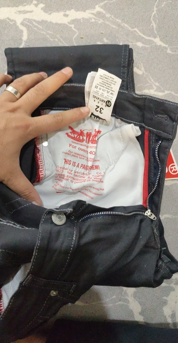 Levis Siyah Denim Jean — görsel 4/6