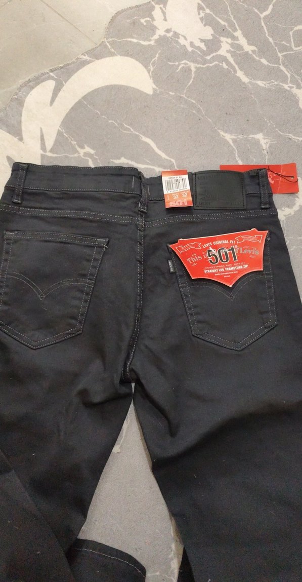 Levis Siyah Denim Jean — görsel 2/6