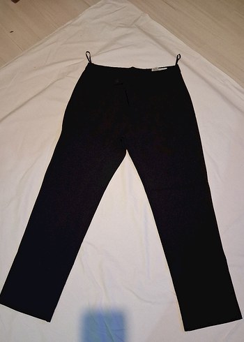 Zara Kadin Siyah Midi Kumas Pantolon
