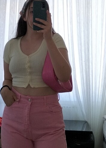 Düğmeli Crop