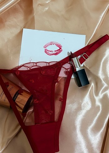 Kırmızı Nakışlı Mini Sütyen - Görsel 3