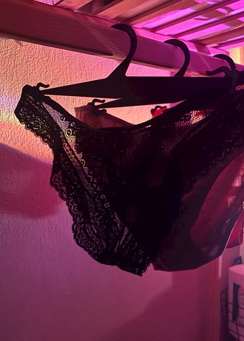 Dantel Detaylı Sütyen Takımı - Görsel 4