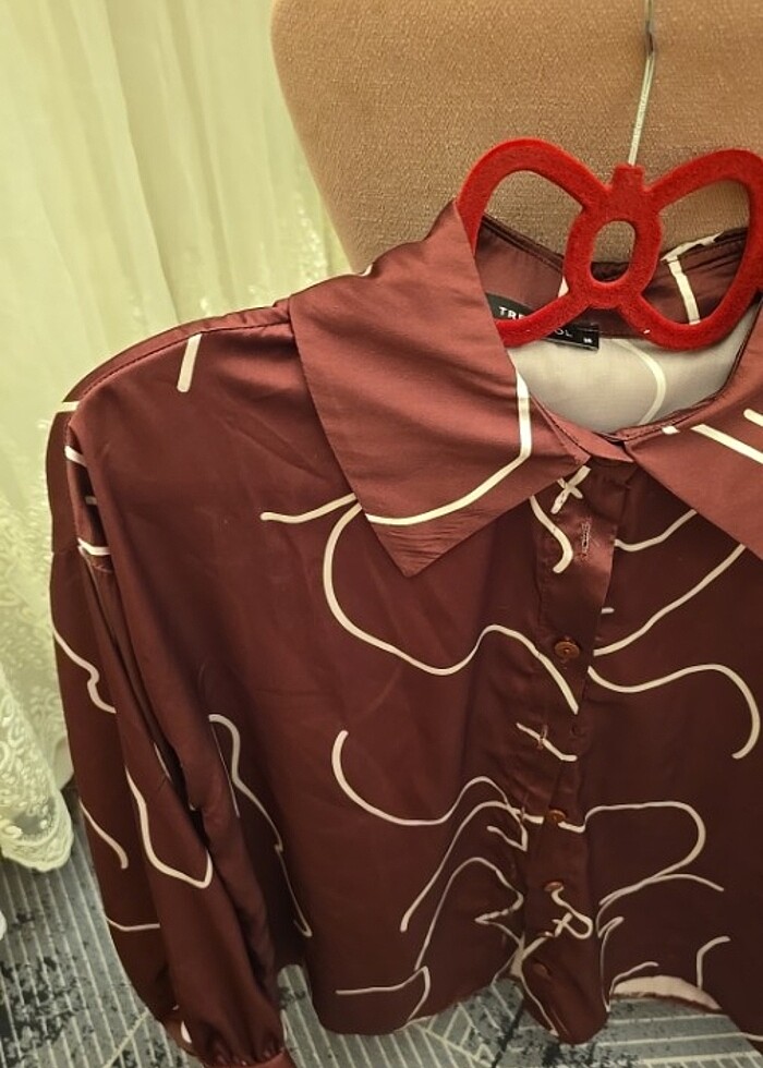 Saten gömlek  - Görsel 4