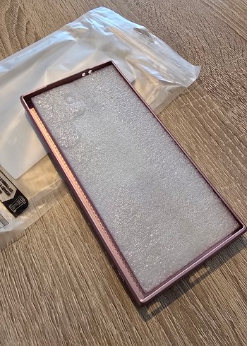 Parlak Pembe Uçak Desenli Telefon Kılıfı Samsung S24 ultra - Görsel 4