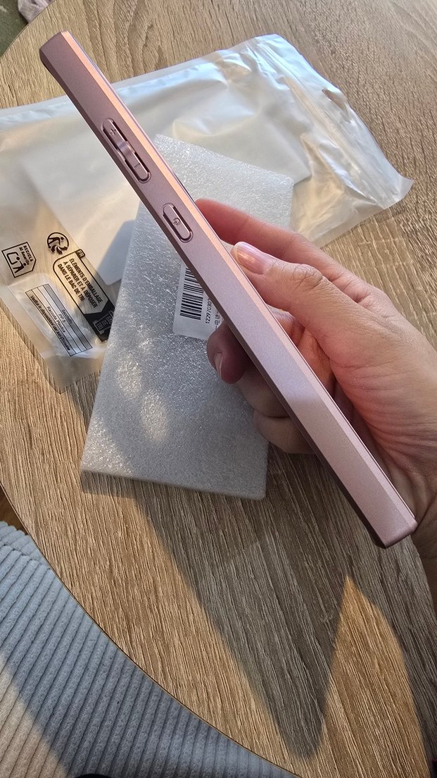 Parlak Pembe Uçak Desenli Telefon Kılıfı Samsung S24 ultra - Görsel 3