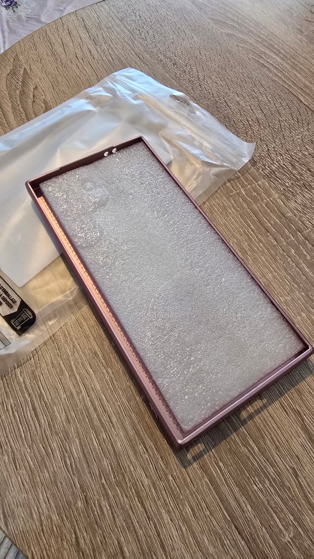 Parlak Pembe Uçak Desenli Telefon Kılıfı Samsung S24 ultra - Görsel 4