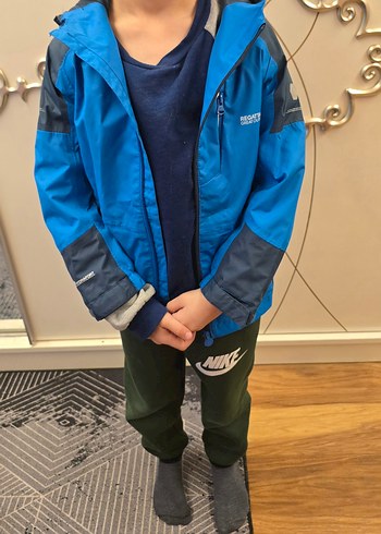 Erkek çocuk Lacivert Fermuarlı Yağmurluk REGATTA marka - Görsel 5