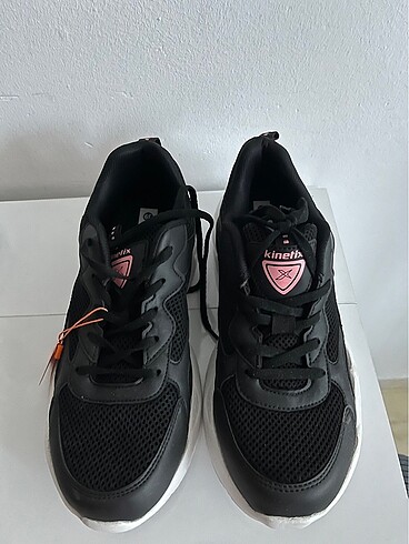 39 Beden Spor ayakkabı
