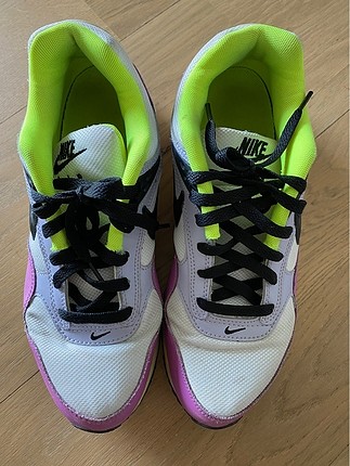 Mor nike spor ayakkabı