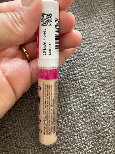 Essence Essence Kapatıcı
