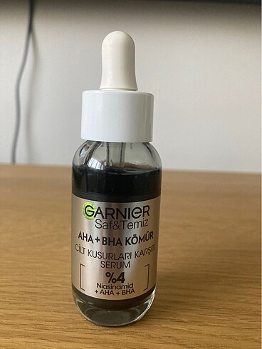 Garnier Garnier AHA+BHA Kömür Serum