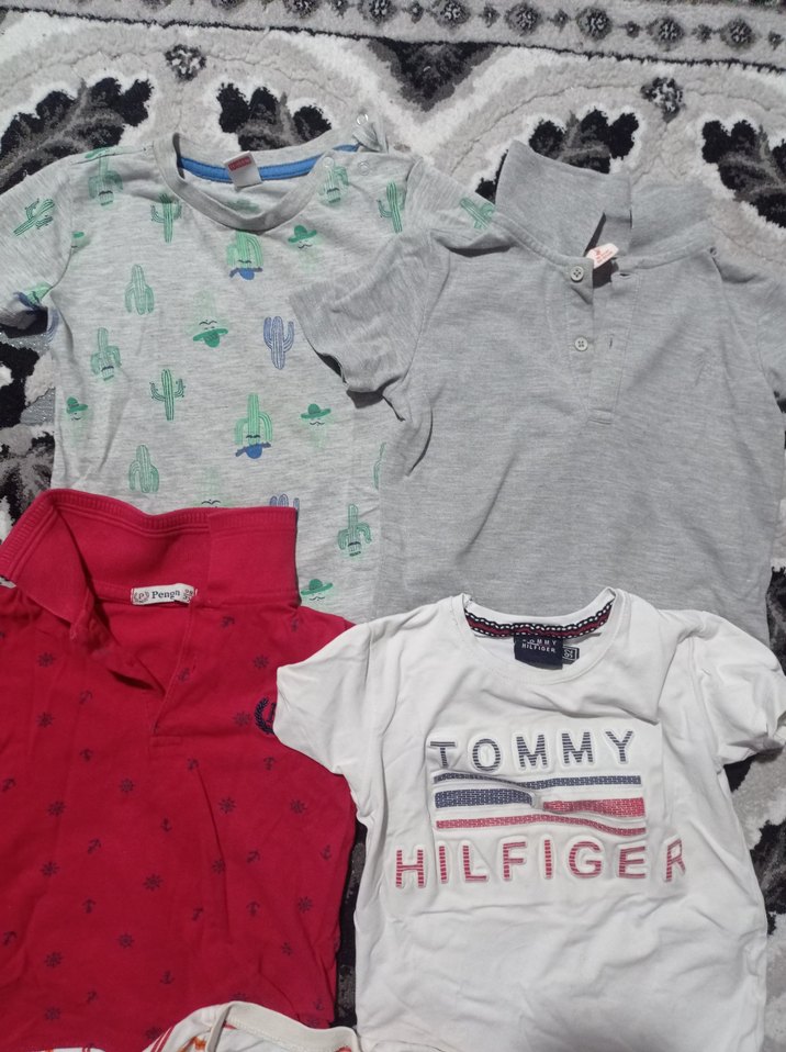 Erkek Çocuk Gri Bağlamalı Tişört - Görsel 2