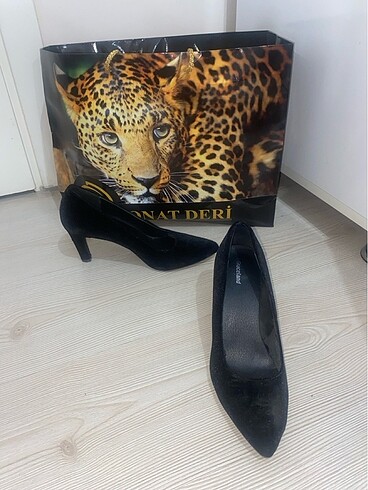 stiletto