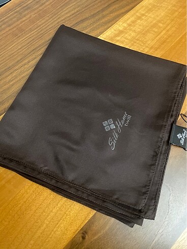 Beden kahverengi Renk Silk home twill eşarp