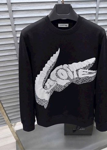 Lacoste ürünü