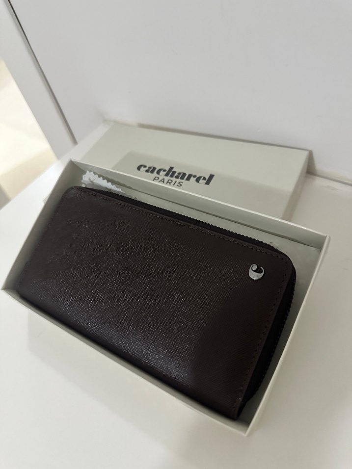 Cacharel Kahverengi Deri El Cüzdanı Orijinal - Görsel 3