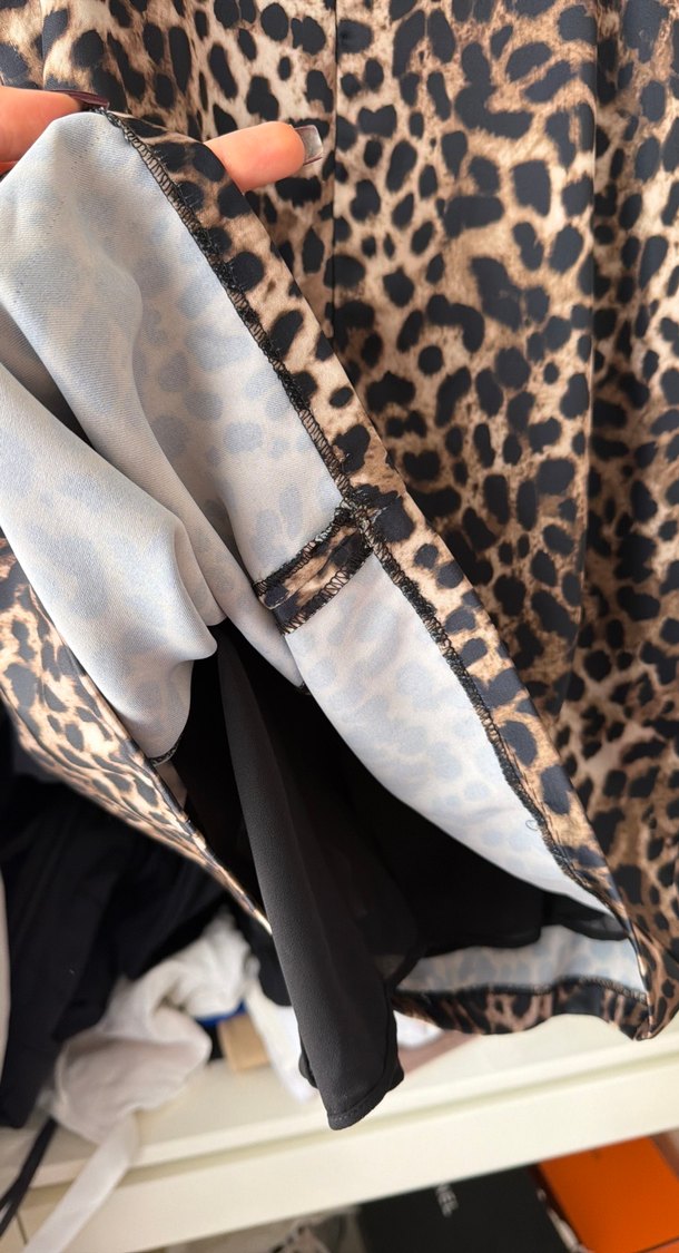 Zara Leopar Desenli Saten Elbise — görsel 7/8