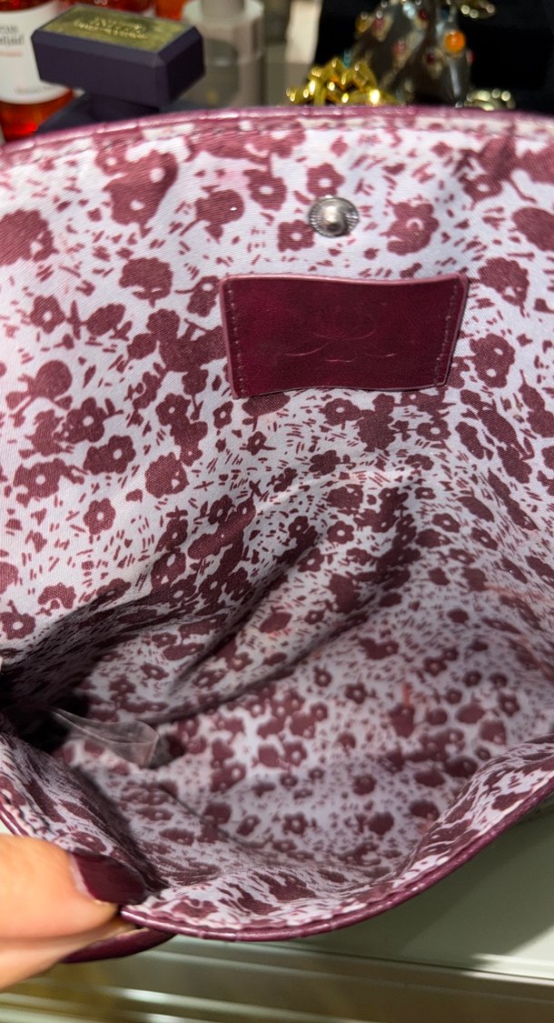 Sisley Bordo Örgü Desenli Şık Makyaj Çantası — görsel 5/6