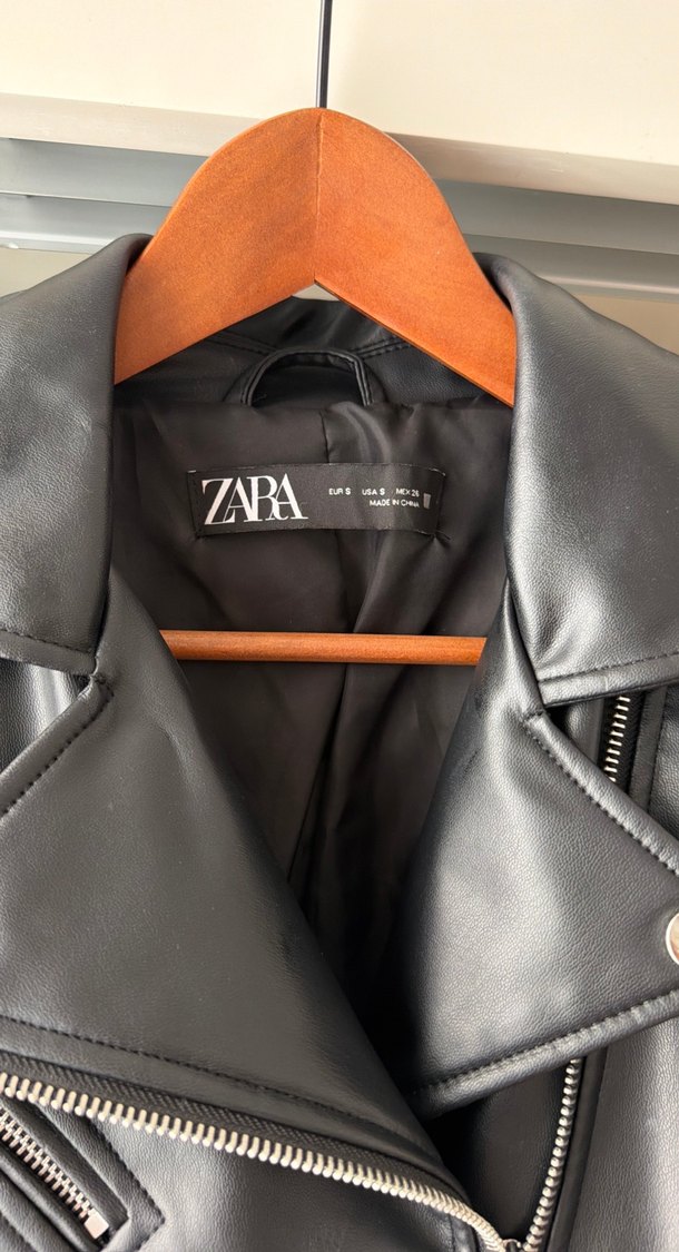 Zara Siyah Deri Biker Ceket — görsel 3/12