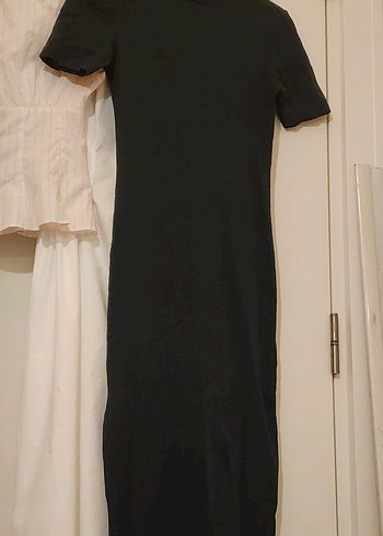 Zara Elbisi