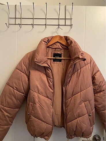 Bershka şişme mont