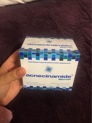 Acnecinamide Asit Mendili