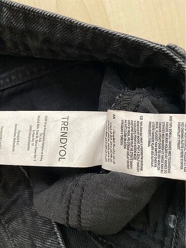 34 Beden siyah Renk Jeans